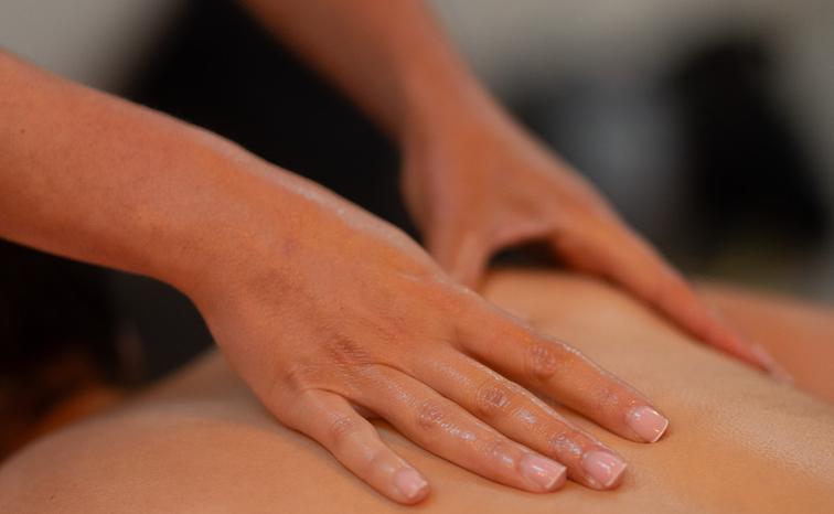 How to become a sports massage therapist in Dubai